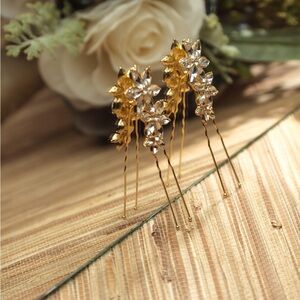 Wedding hair pins